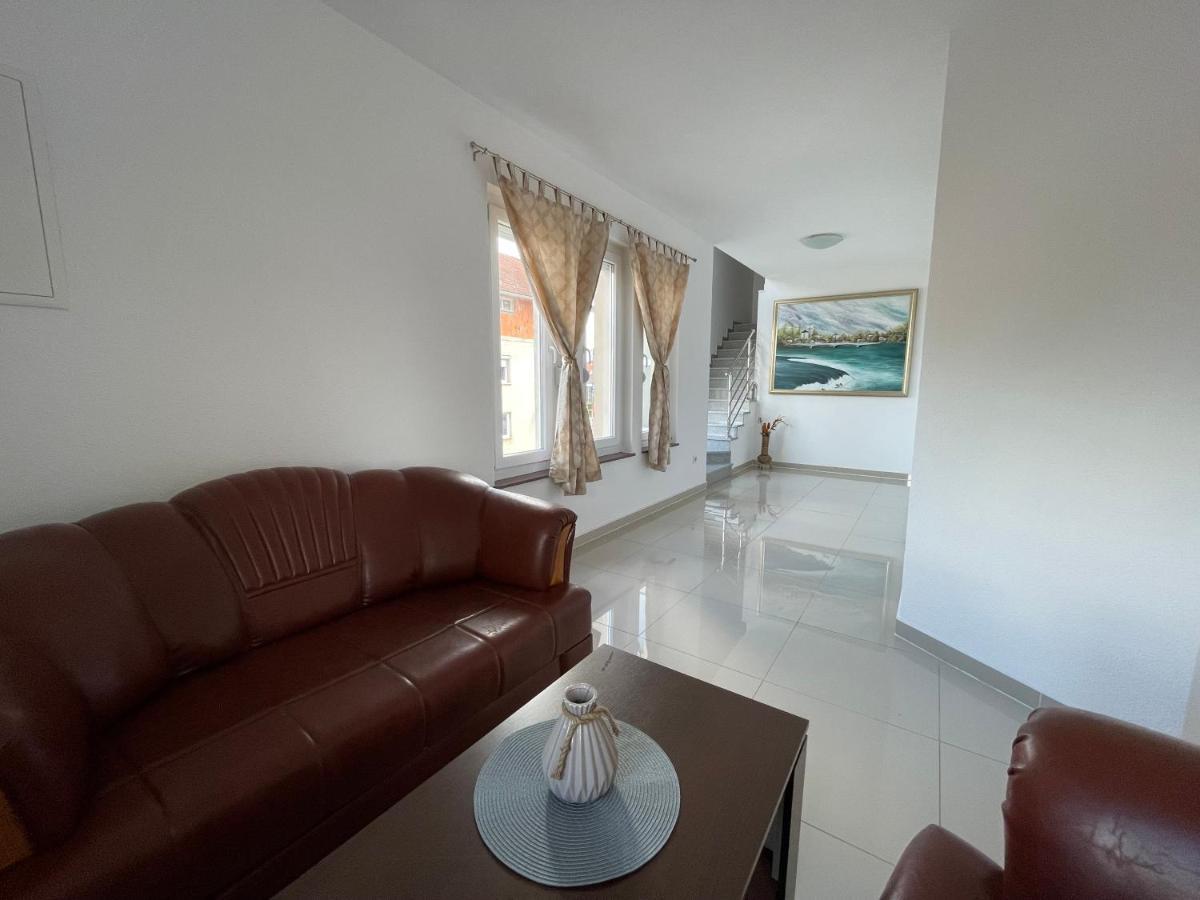 Villa Maja Bihać Extérieur photo
