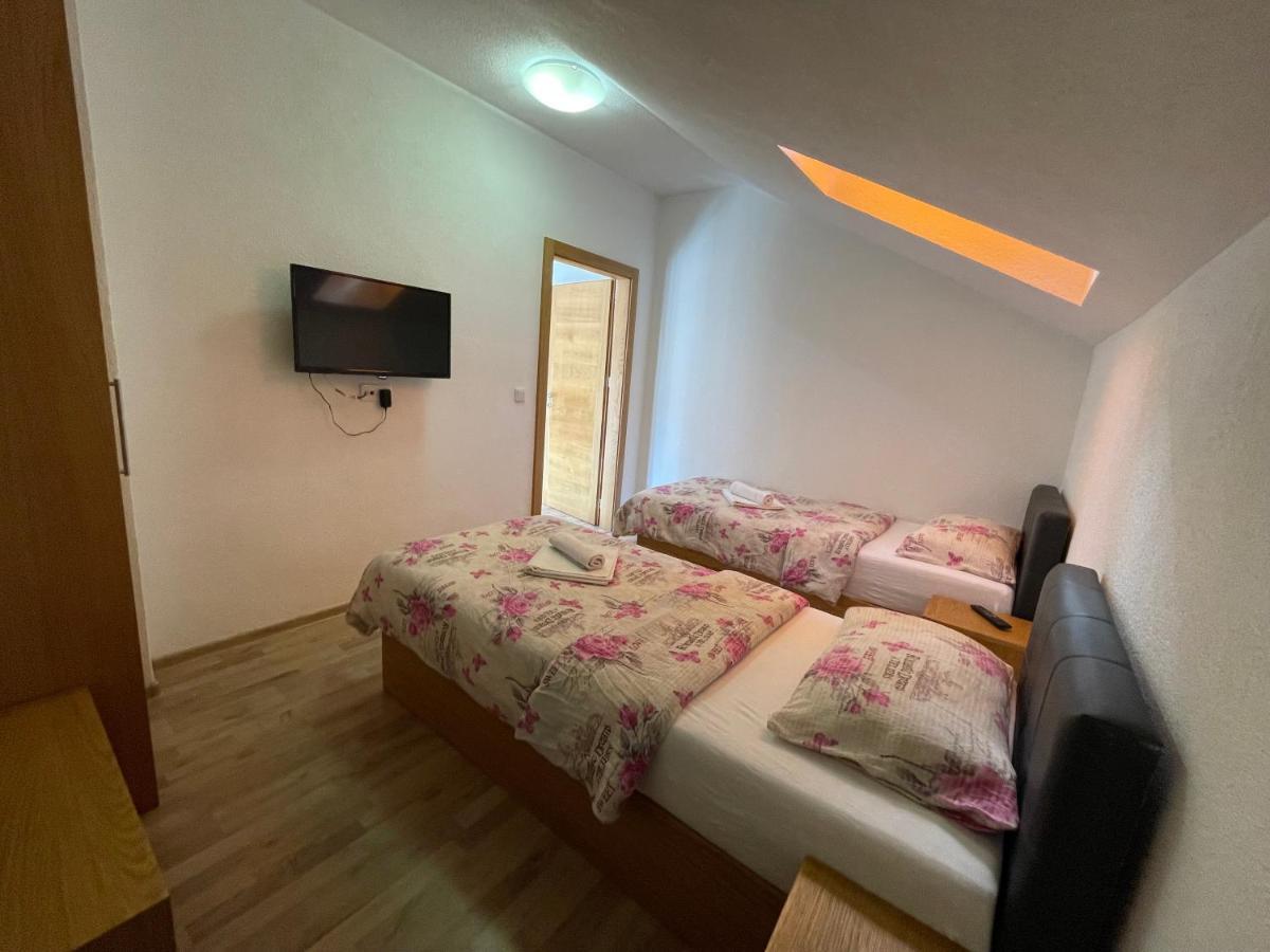 Villa Maja Bihać Extérieur photo