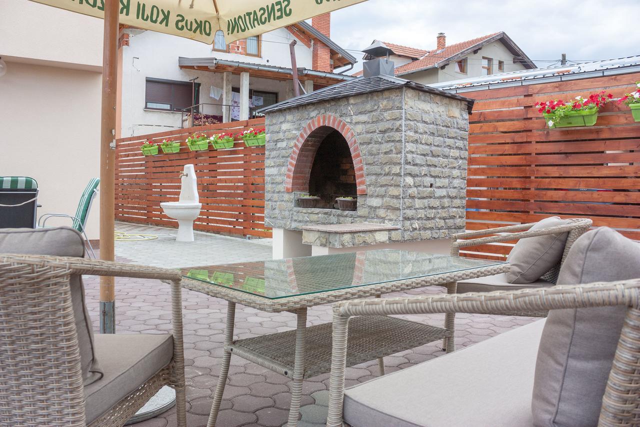 Villa Maja Bihać Extérieur photo